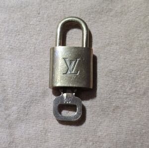 Authentic Louis Vuitton Lock And Key # 314 Vintage Pre-Loved